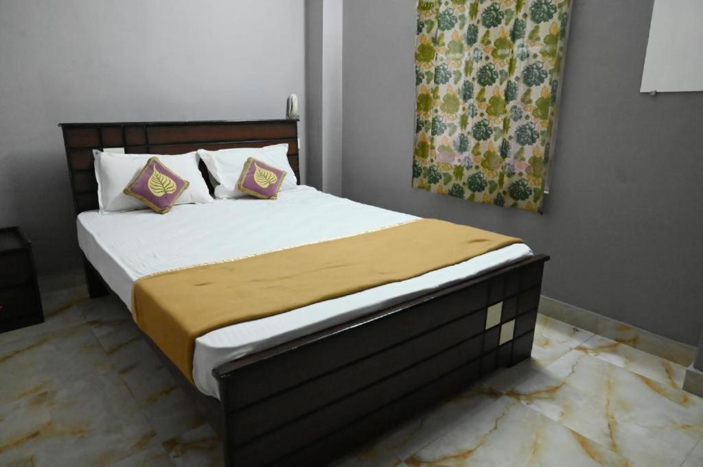 Sathya Guest House Tiruvannāmalai Buitenkant foto